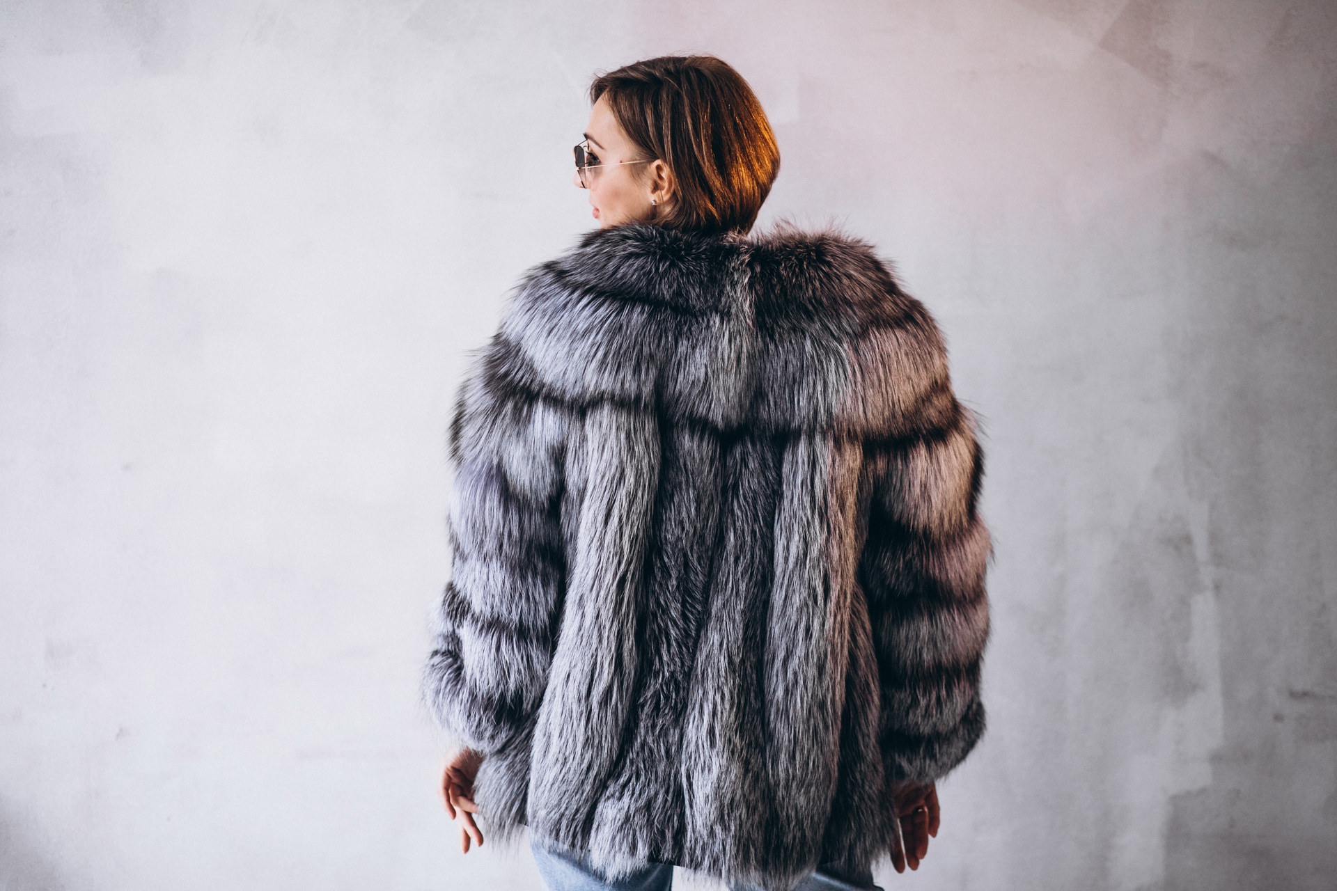 Меховые шубы и жилеты